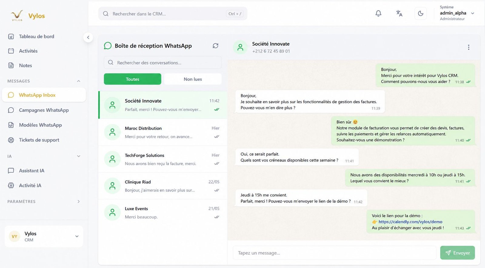 Boîte de réception WhatsApp partagée dans Vylos : liste des conversations et fil de discussion
